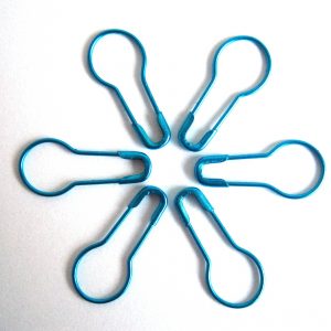 maskemarkoer-farvet-metal-flytbar-oplukkelig